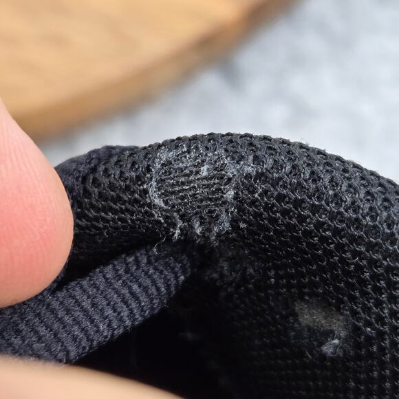 New Balance Women 9B Fresh Foam X 880v14 Black White Daily Gym Road Running Shoe - Picture 12 of 13